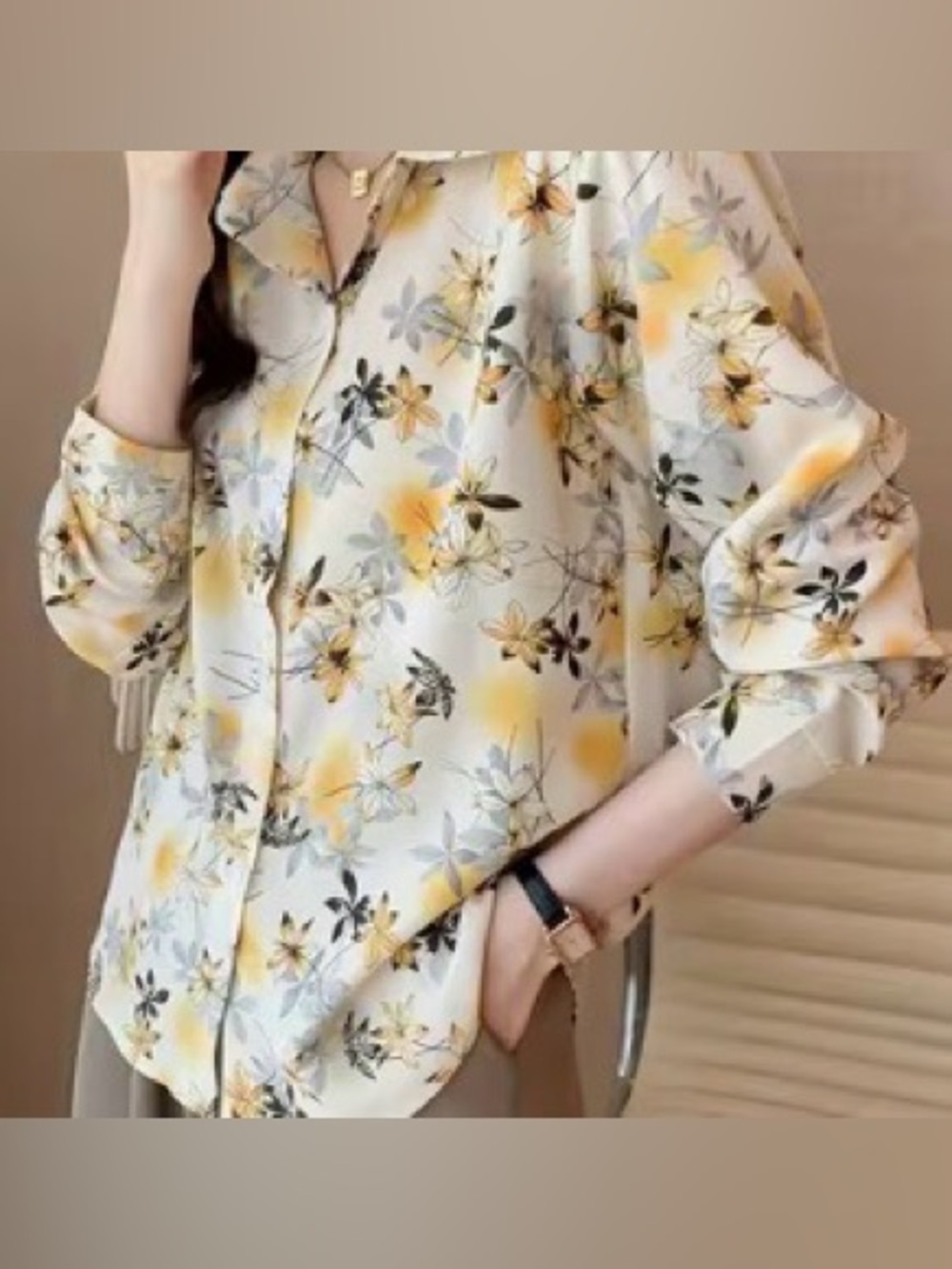 Yellow & Gray Floral Button-Up Blouse